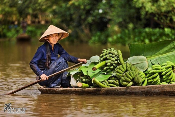 שייט בנהר טיול בווייטנאם