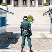 האזור המפורז