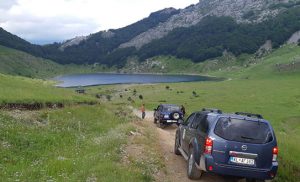 MONTENEGRO-JEEP-AND-TRIP