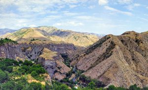 טיול לקניון גרני ארמניה