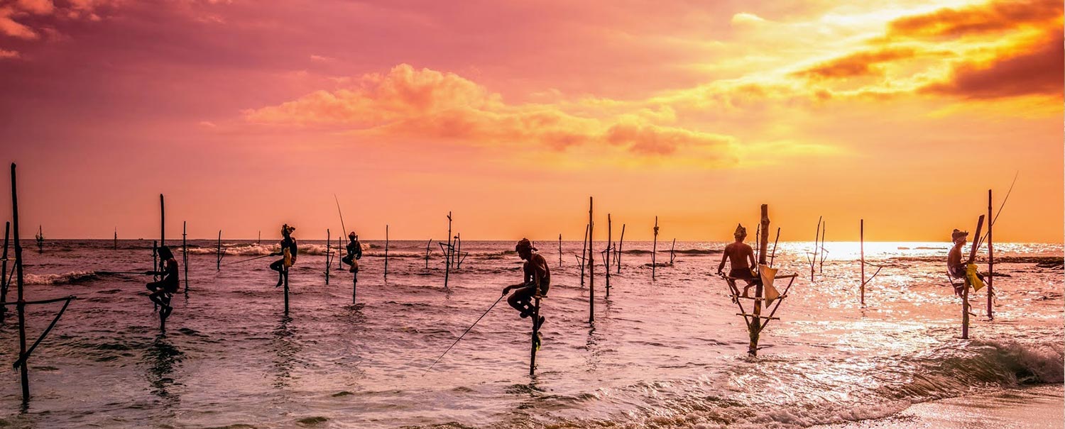 דייגים מקומיים בסרי לנקה