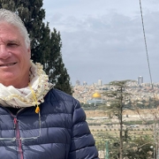 אבי פרחי מדריך טיולים