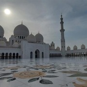 טיול מאורגן לאיחוד האמירויות