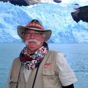 מוטי בלושטיין מדריך טיולים בחו"ל