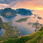 איי לופוטן - ארכיפלג במחוז נורדלנד שבצפון נורווגיה המכיל כפרי דייגים ציוריים