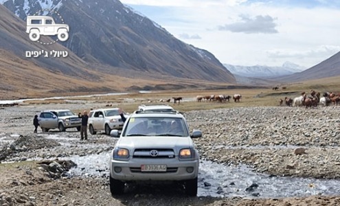 טיול ג'יפים בקירגיזסטן
